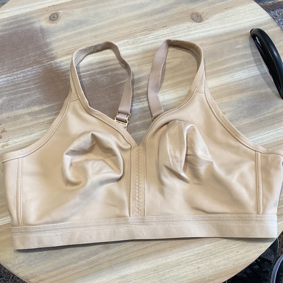Soma set of two Full Coverage Wireless Unlined Bras - Picture 2 of 8